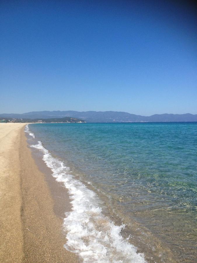 Villa Ilyos Ierissos Eksteriør billede