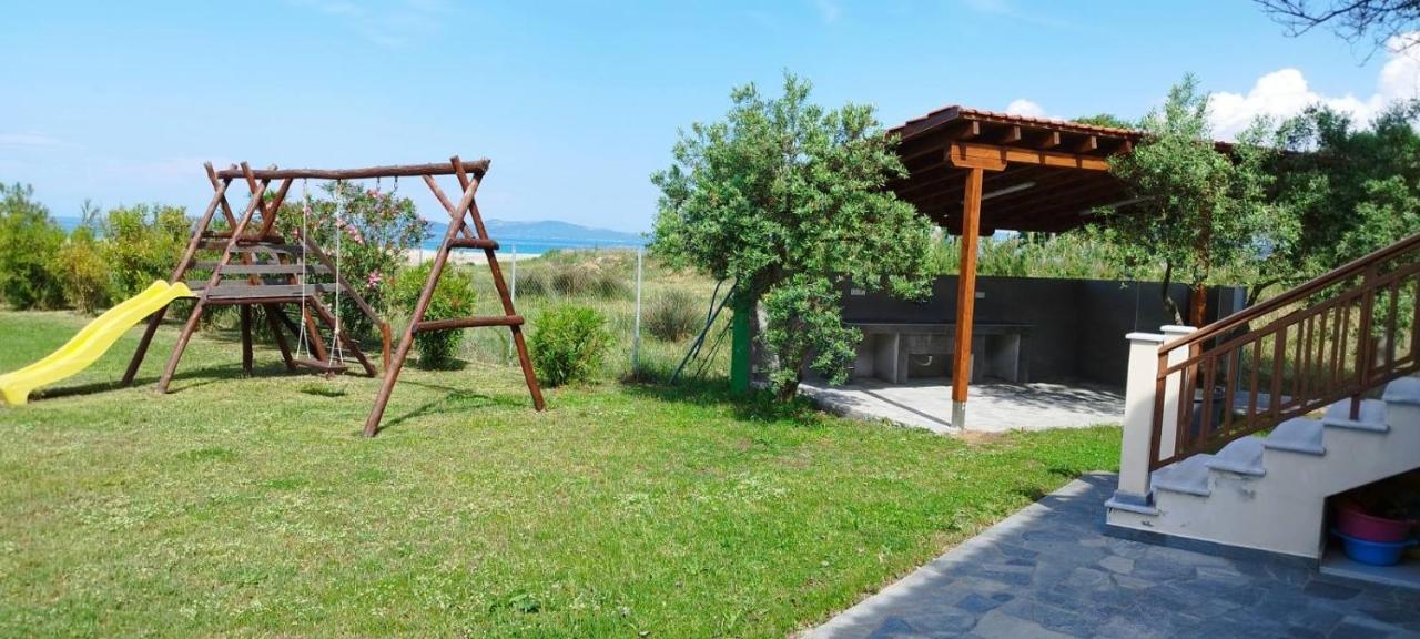 Villa Ilyos Ierissos Eksteriør billede